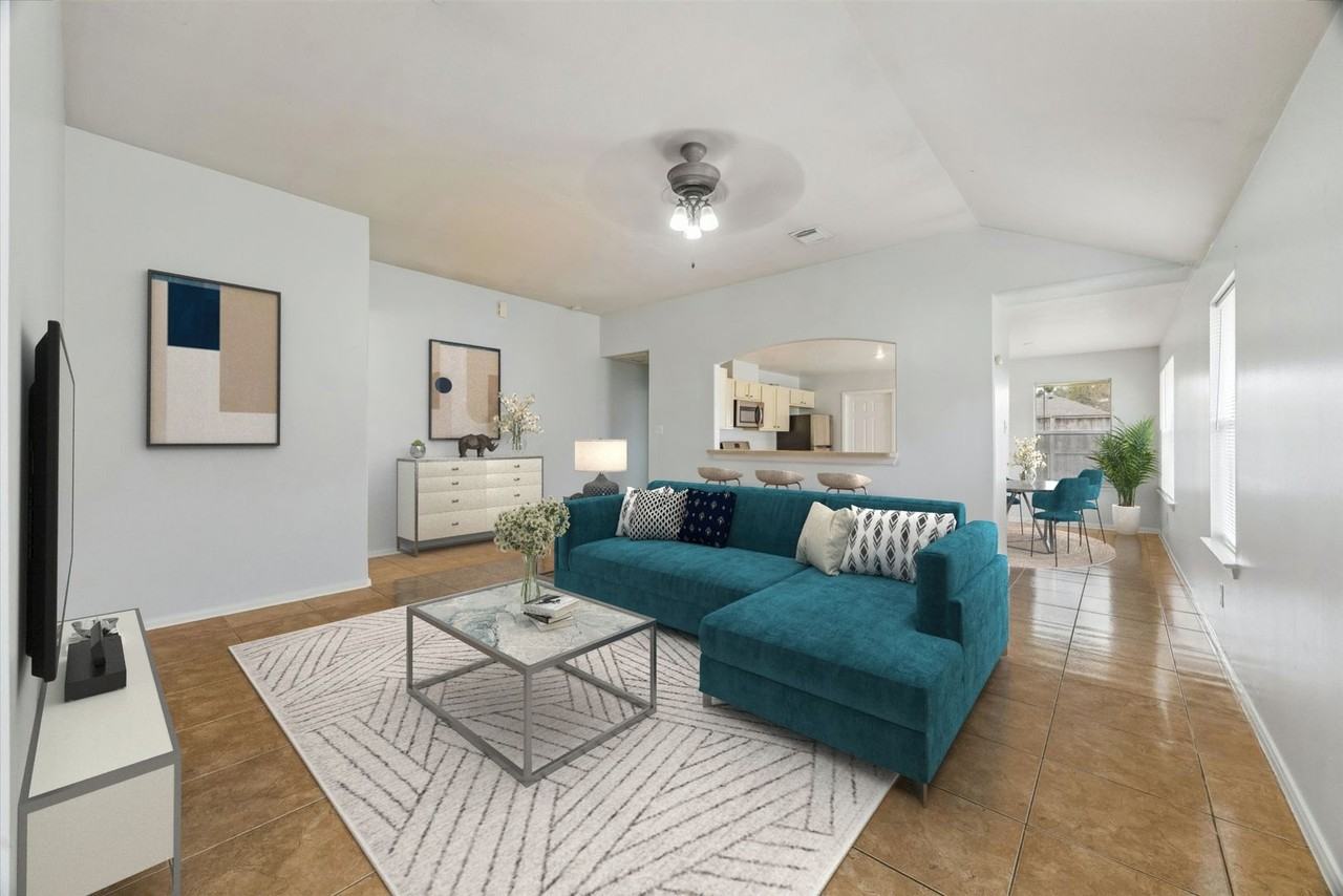 19715 Billineys Park Dr - Photo 2 of 13