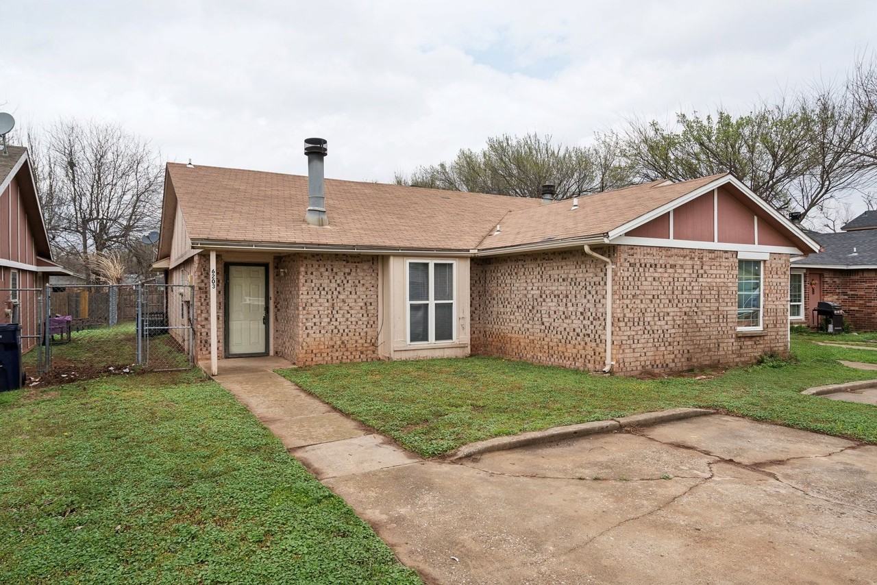 6203 Se 47th St - Photo 2 of 47