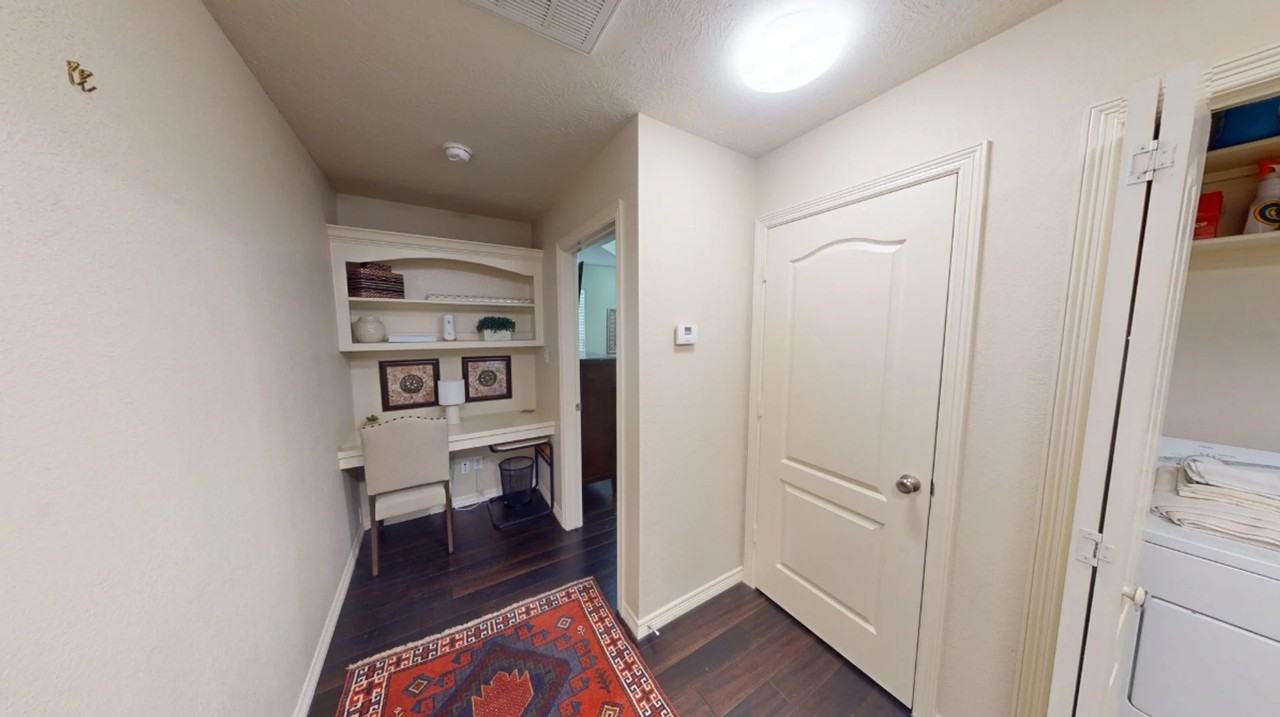 1000 Spring Loop #1706 - Photo 6 of 13