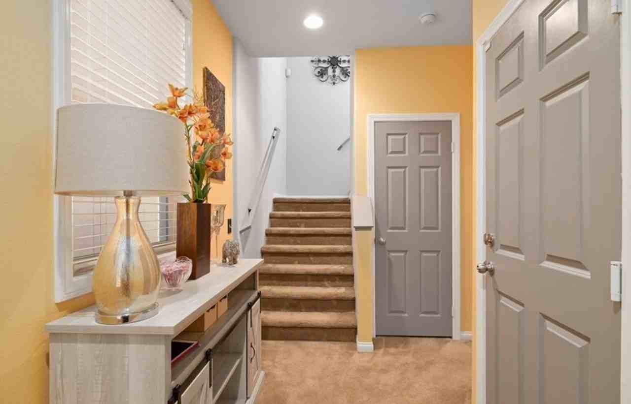 11919 Olive Glen Ln - Photo 3 of 18