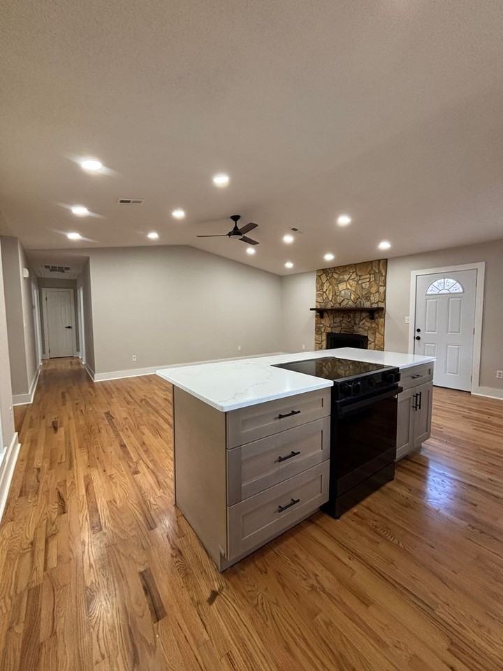 414 Indian Trl - Photo 4 of 18