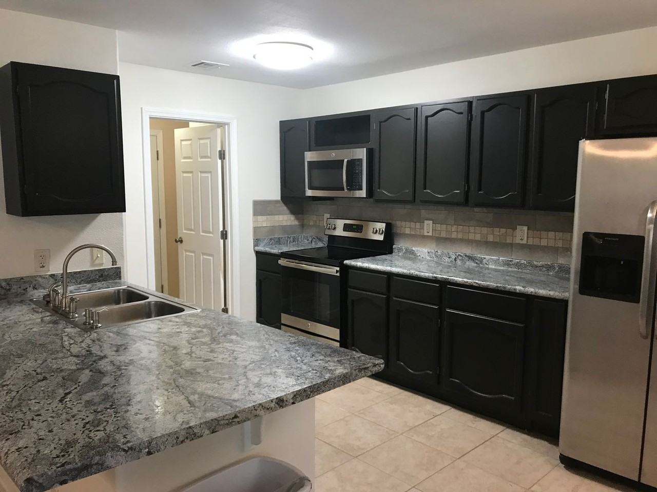 15203 Beavers Run - Photo 2 of 14