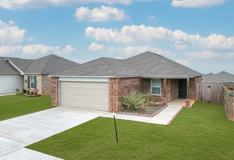 11609 Nw 95th St - Photo 1 of 1