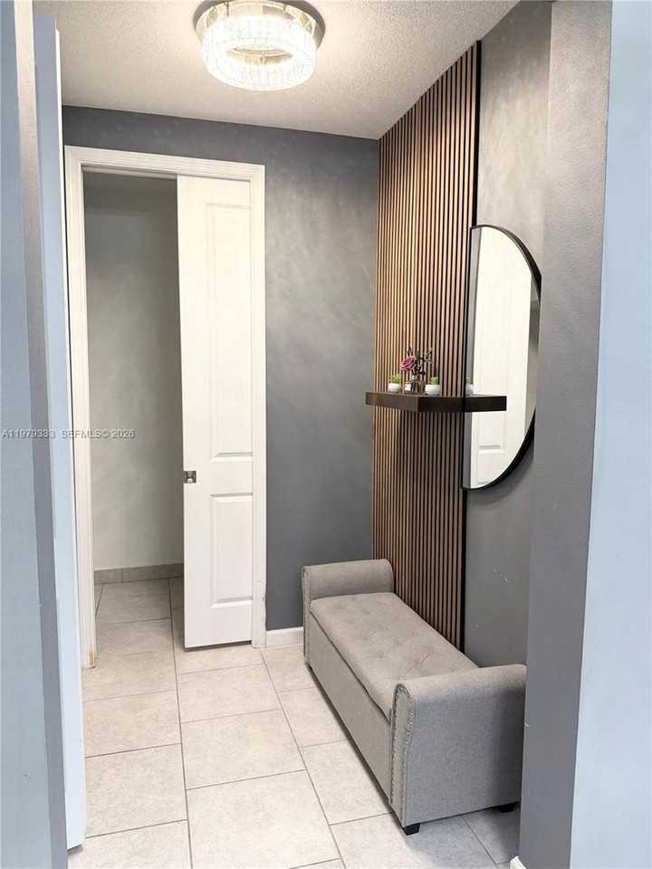 445 Nw 36th Ave - Photo 2 of 19