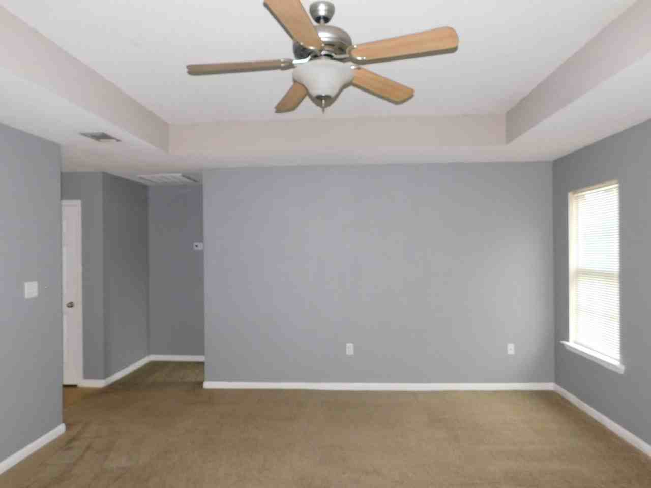 5121 Branch Point Dr - Photo 4 of 15