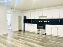 featured image of 1600 Nw 7th Ct