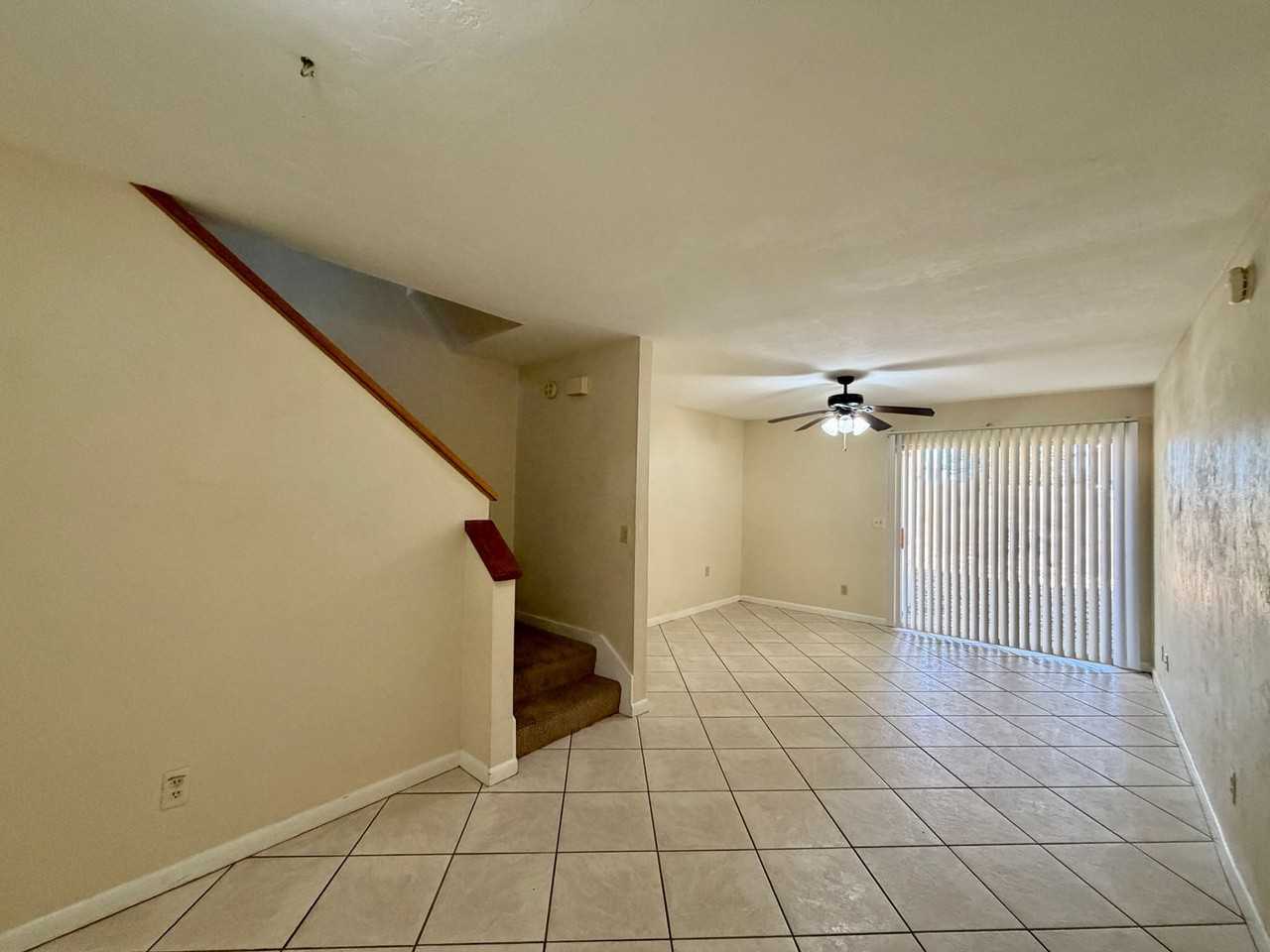 4411 Sw 34th St #405 - Photo 5 of 16