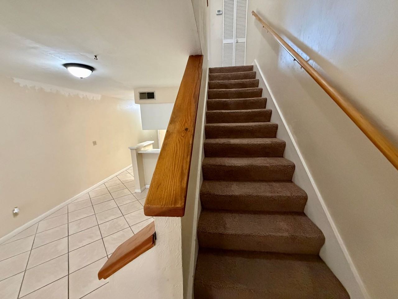 4411 Sw 34th St #405 - Photo 7 of 16