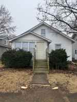 featured image of 932 42nd Ave