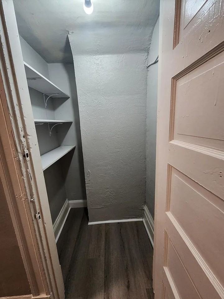 3458 Fleming Ave - Photo 6 of 14