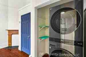 featured image of 5225 Magazine St