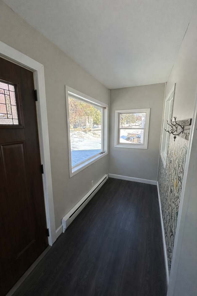 3406 Kolstad Ave - Photo 3 of 20