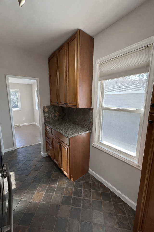 3406 Kolstad Ave - Photo 5 of 20