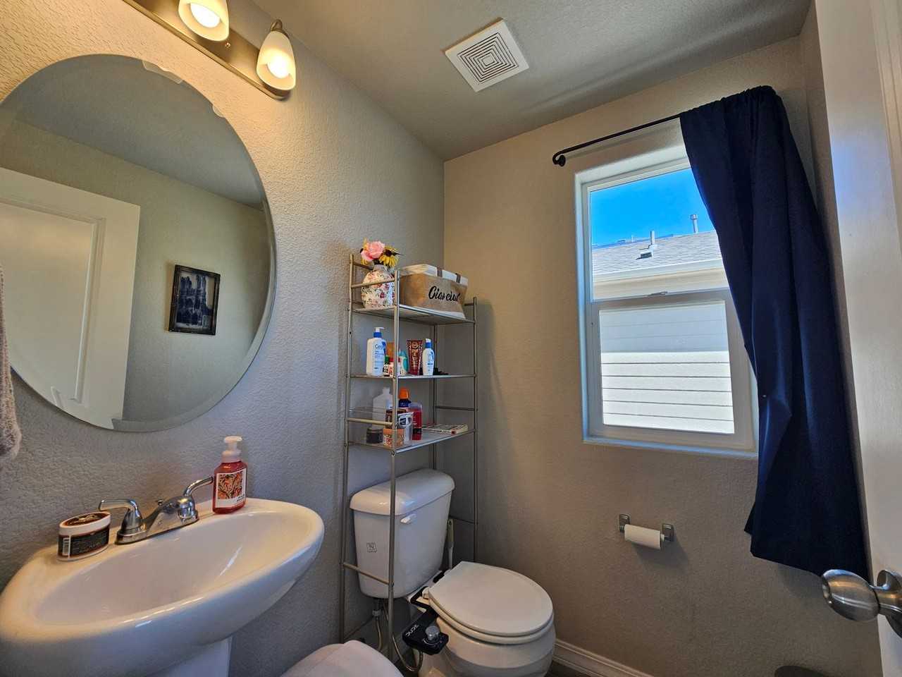 4488 Samaritan Loop - Photo 5 of 25