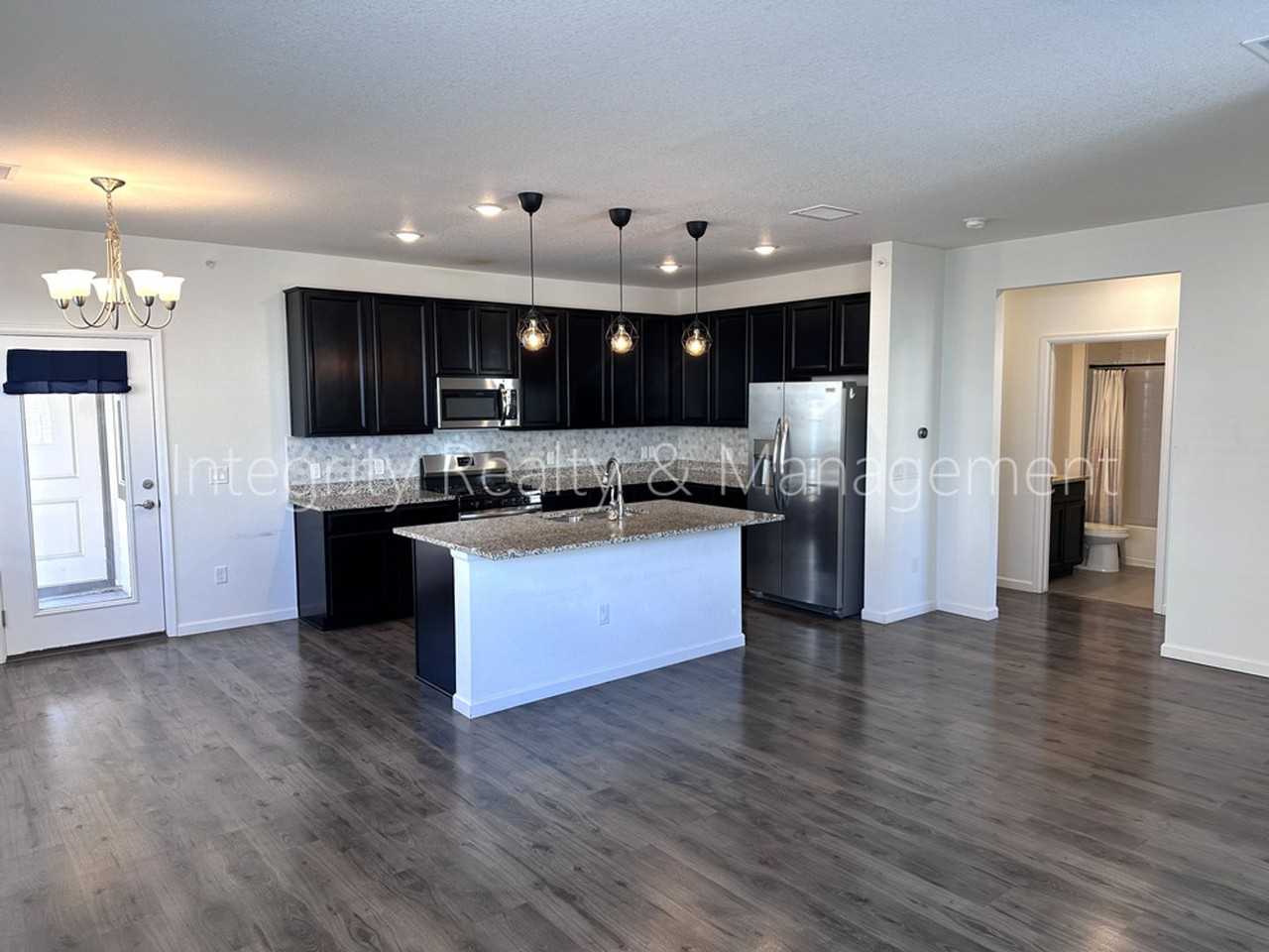 4644 Copeland Loop #203 - Photo 4 of 26