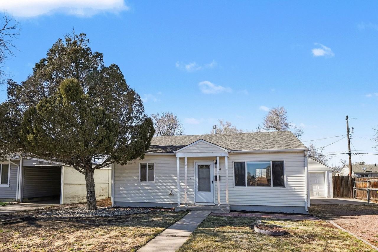 1208 Falcon Ave - Photo 4 of 22