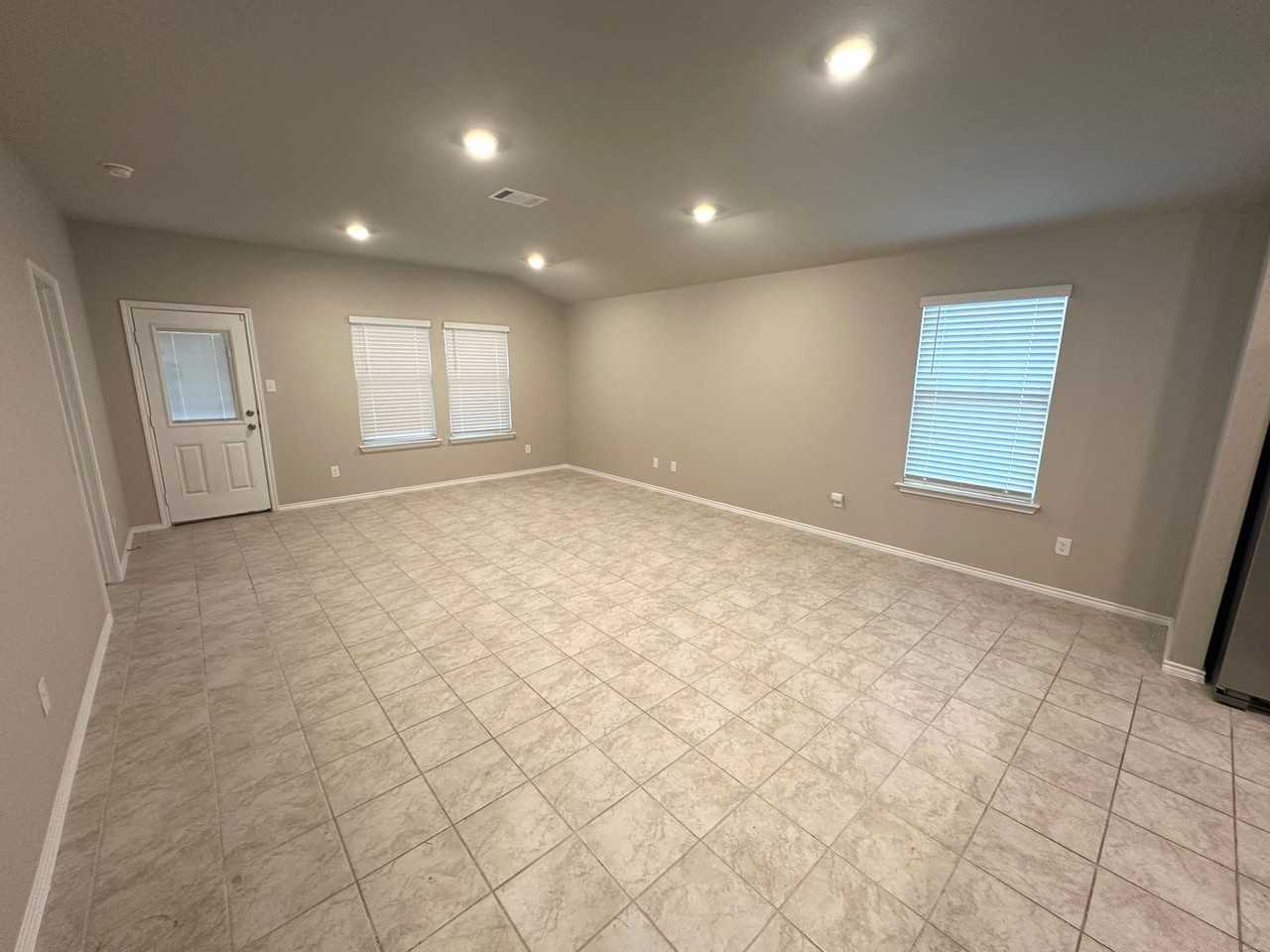 5108 Karen Green Dr - Photo 5 of 22