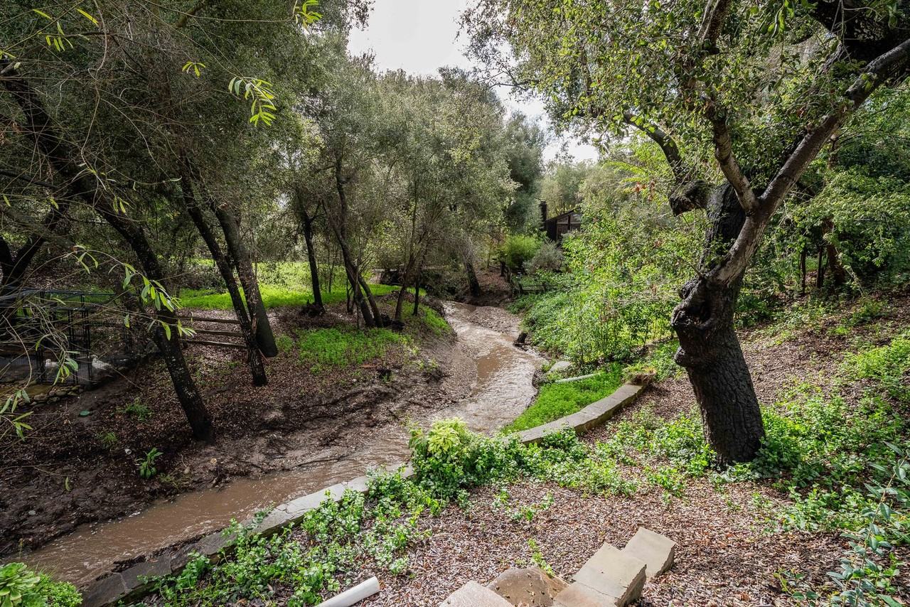 771 Fredensborg Canyon Rd - Photo 7 of 19