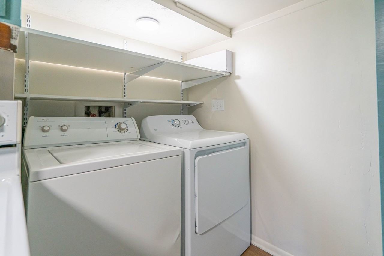 2150 E 3205 S - Photo 7 of 13