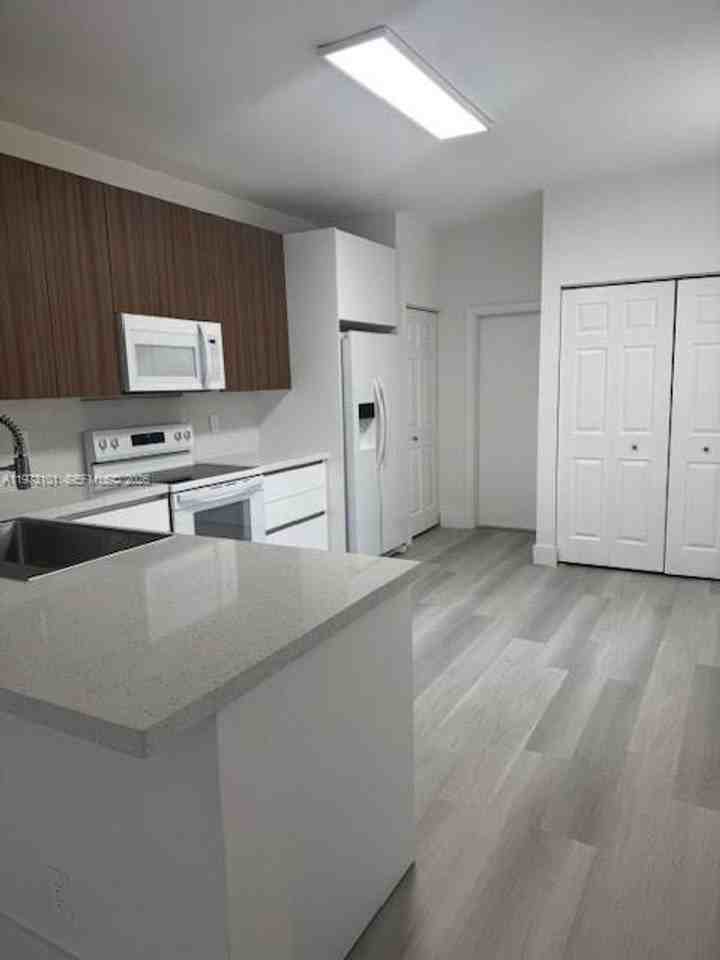 2179 Hacienda Ter - Photo 5 of 16