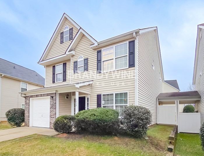 6202 Hickory Lane Cir - Photo 2 of 20