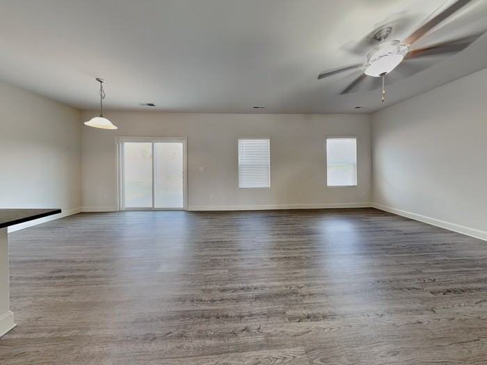 3491 Landshire View Ln - Photo 6 of 32