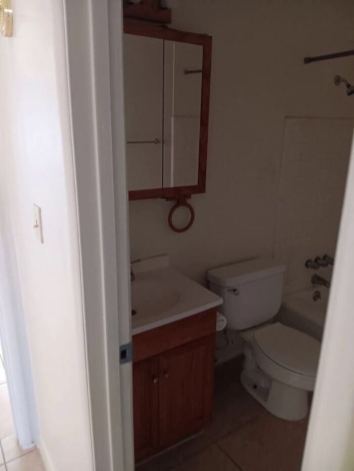 2842 N Los Altos Ave - Photo 7 of 20