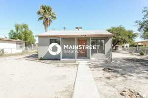 featured image of 4325 S 15th Ave