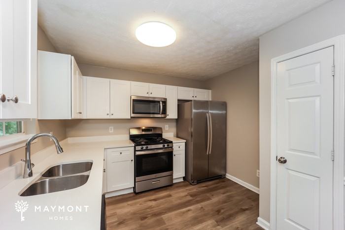 2802 Knoll View Pl - Photo 6 of 12