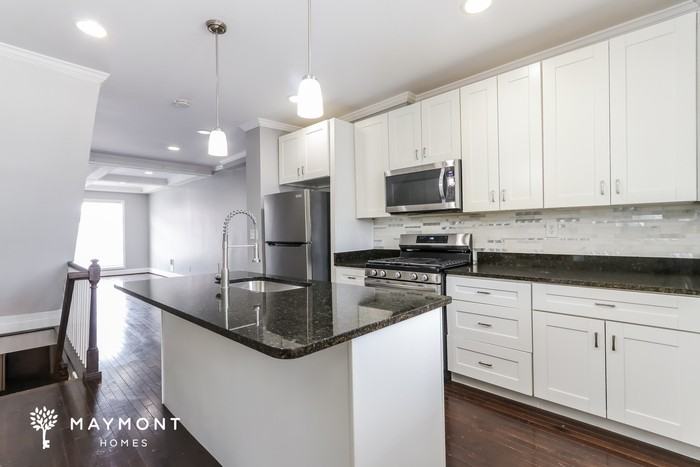 303 S Lehigh St - Photo 7 of 13