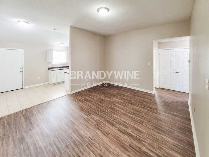 4407 Pecan Creek Cir S - Photo 6 of 28