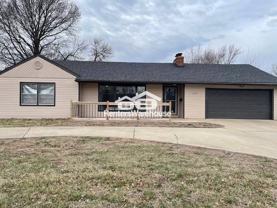 3710 S Sterling Ave - Photo 1 of 1