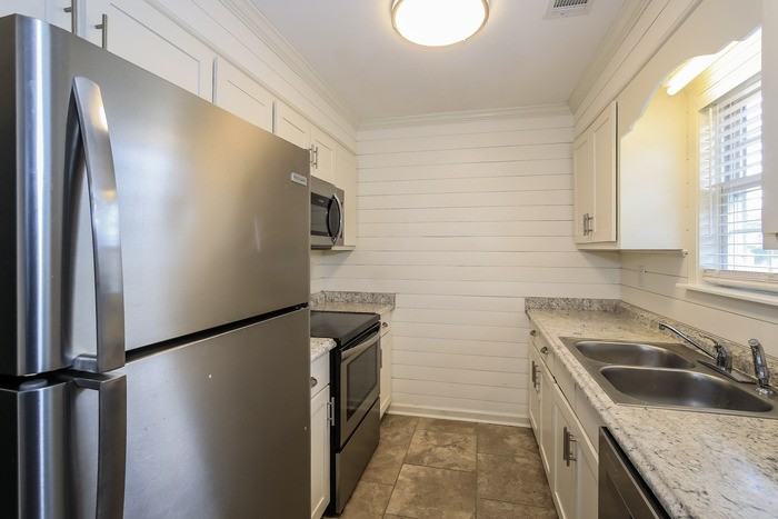 4062 Burning Tree Ln - Photo 6 of 11