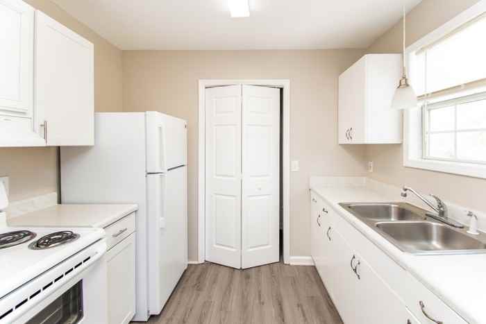 80 Camp Creek Dr - Photo 5 of 13