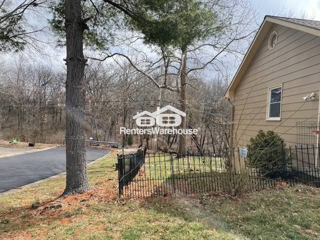 9601 Olmstead Rd - Photo 2 of 15