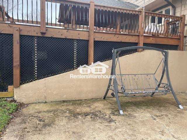 9601 Olmstead Rd - Photo 6 of 15