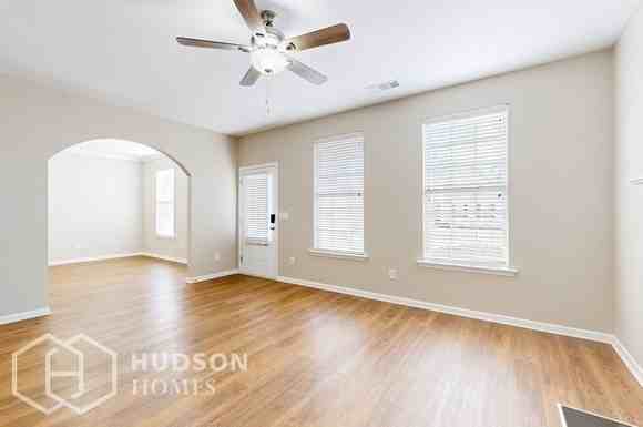 1055 Kelly Creek Way - Photo 3 of 20