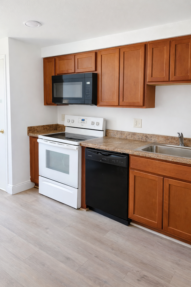 7745 Wild Plum Ave - Photo 2 of 7