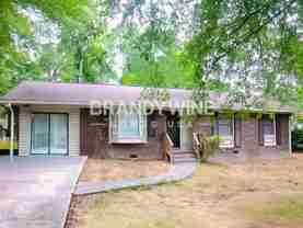 2560 Foxlair Trl - Photo 1 of 1