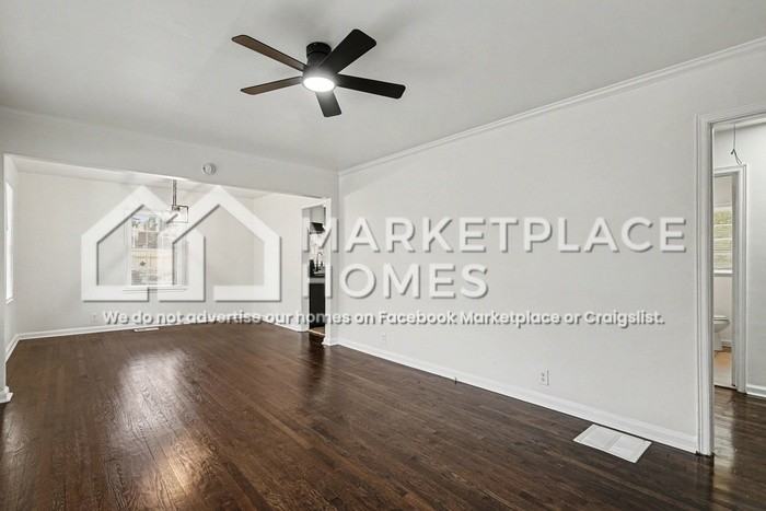 2038 E Lilac Ln - Photo 7 of 23