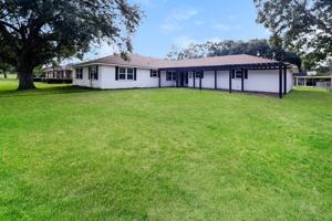 featured image of 1709 Richardson Rd