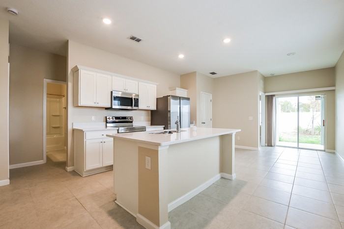 2699 Island Walk Dr - Photo 6 of 16