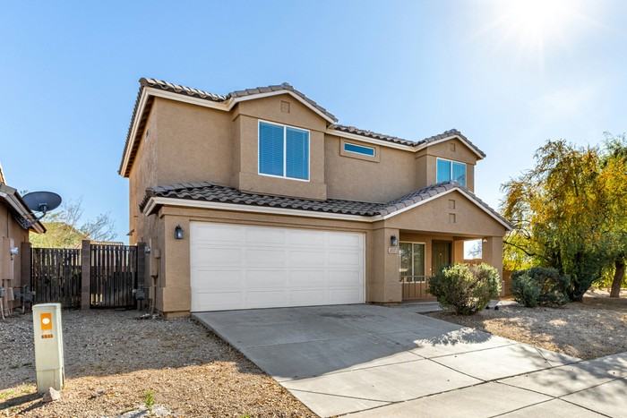 6537 W Magnolia St - Photo 4 of 35