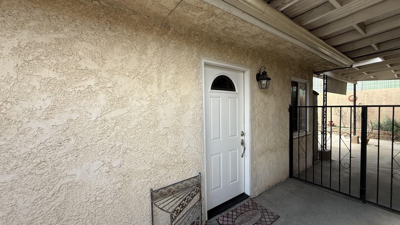 1825 Garfield Pl #NA - Photo 2 of 21