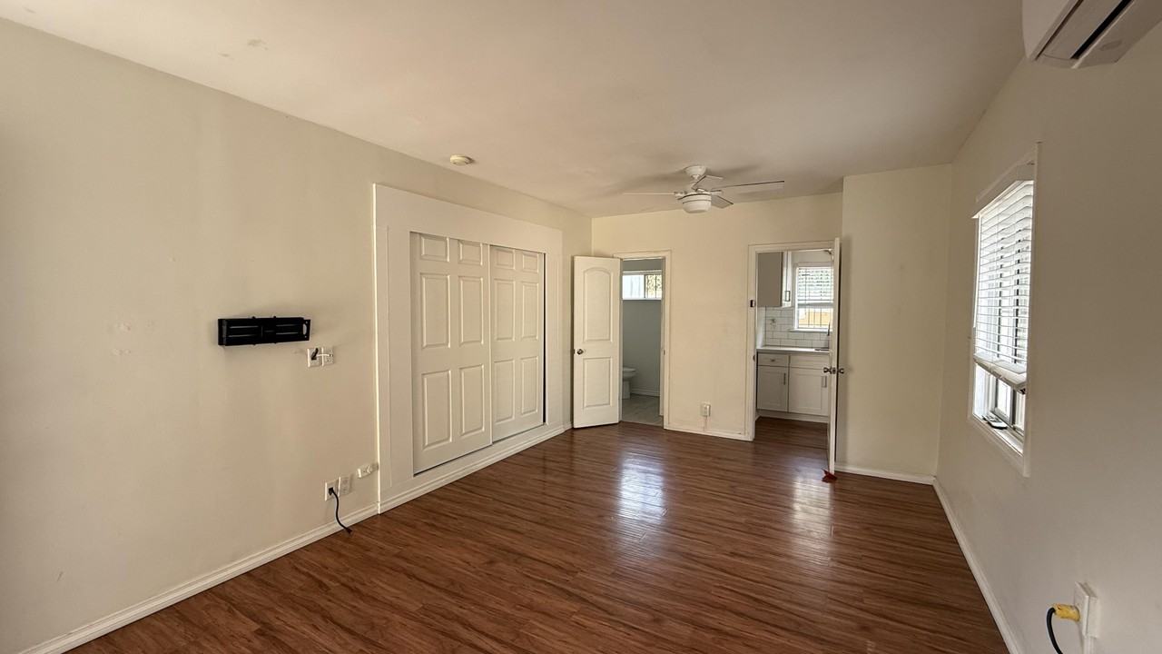 1825 Garfield Pl #NA - Photo 6 of 21