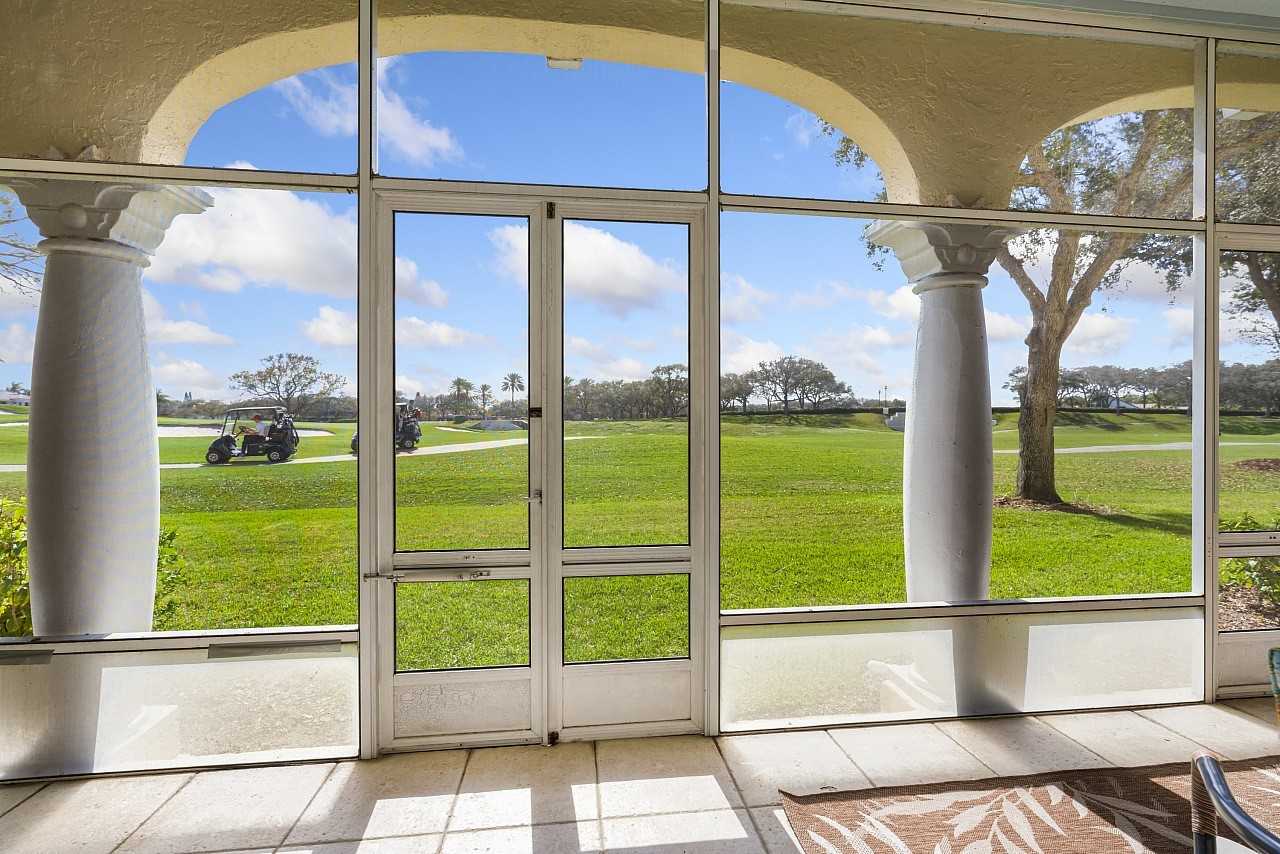 5065 Harmony Cir #106 - Photo 4 of 40