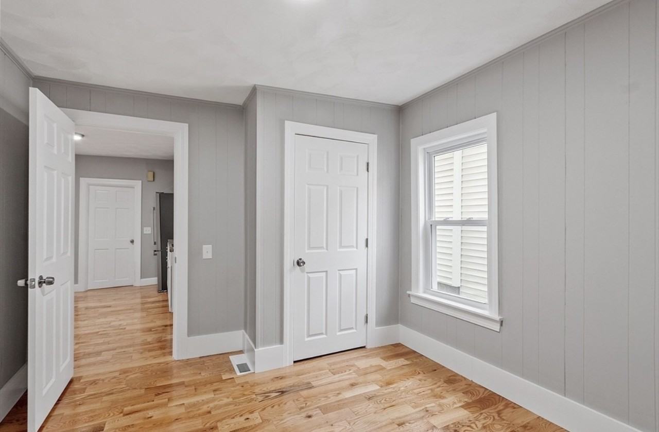 67 Beech St #1 - Photo 2 of 12