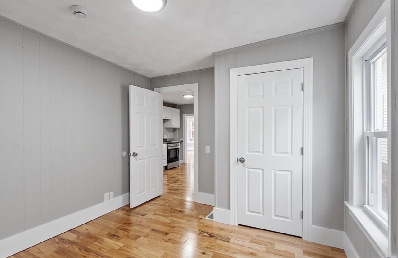 67 Beech St #1 - Photo 4 of 12