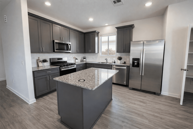 14866 Ash Landing Dr #NA - Photo 2 of 19