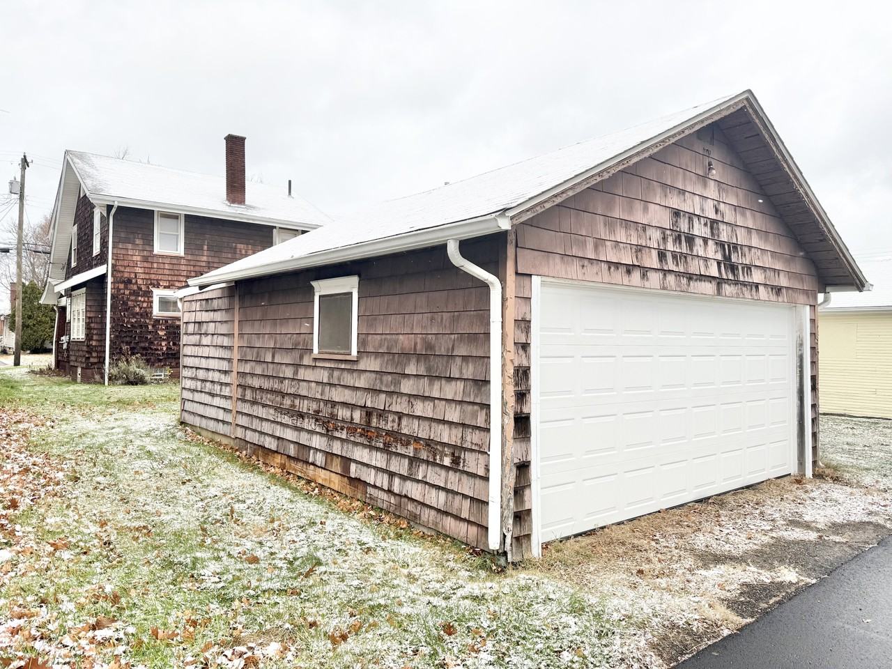 1208 19th St Nw #NA - Photo 3 of 20